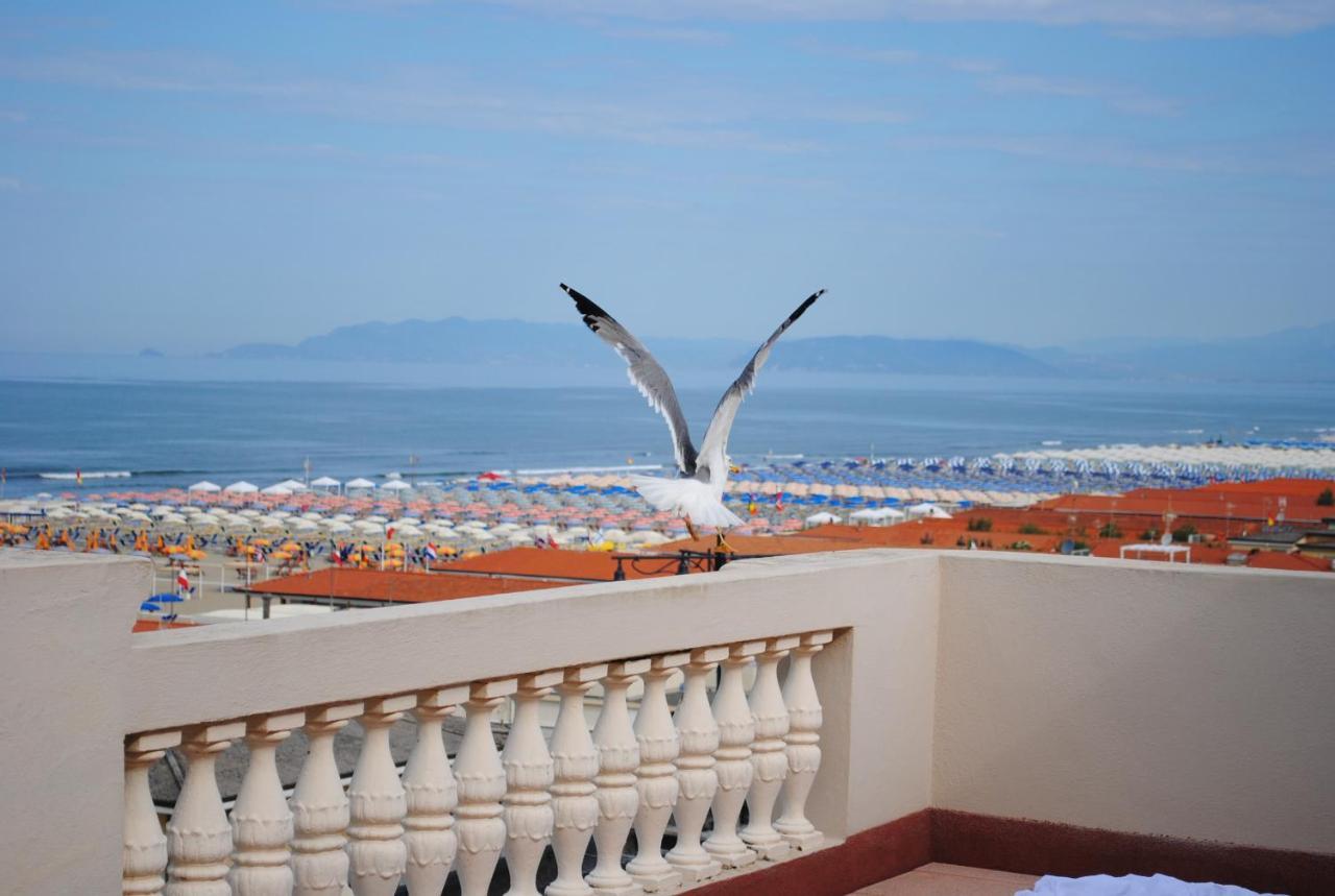 Villa Tina Hotel Viareggio Exteriér fotografie