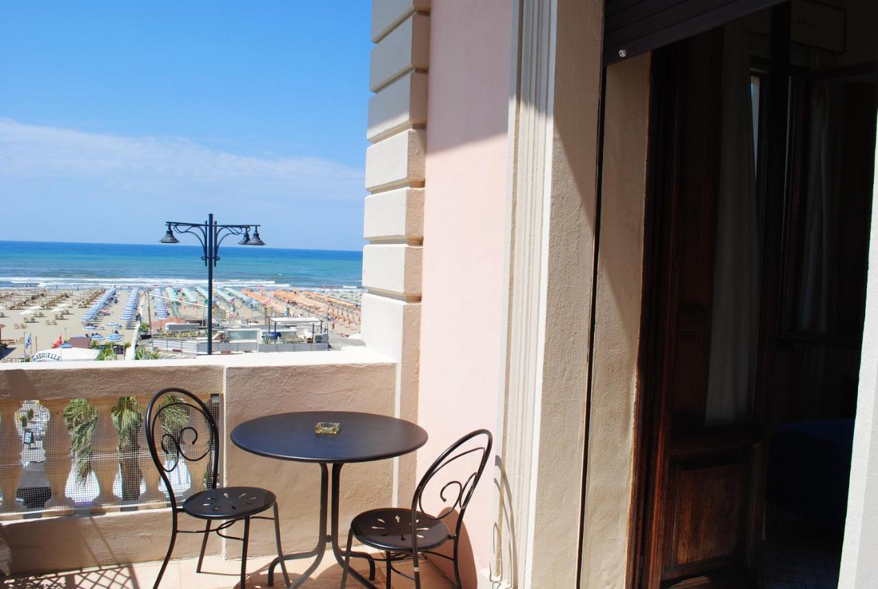 Villa Tina Hotel Viareggio Exteriér fotografie
