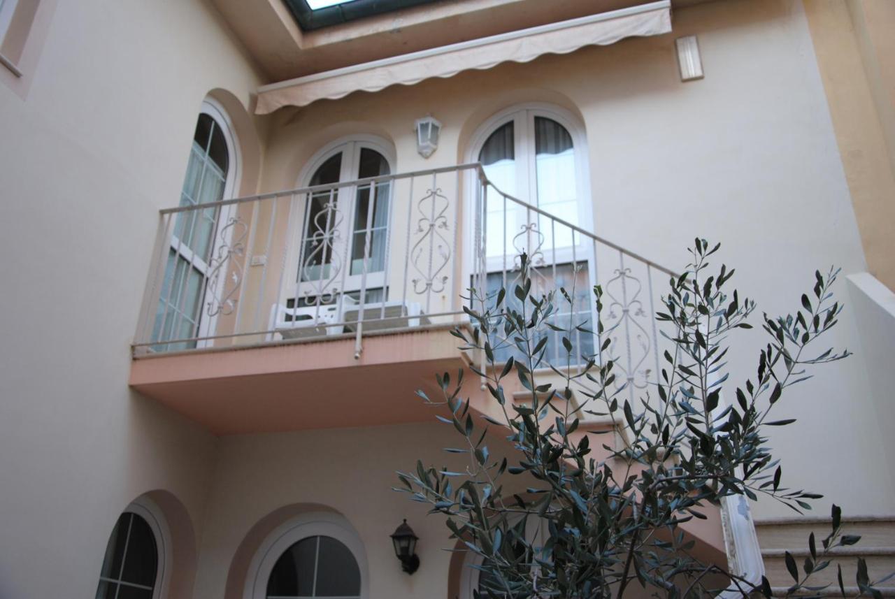 Villa Tina Hotel Viareggio Exteriér fotografie