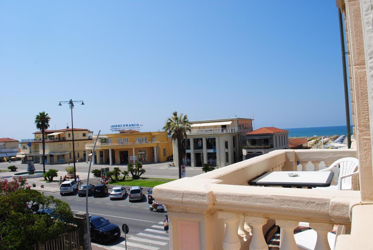 Villa Tina Hotel Viareggio Exteriér fotografie