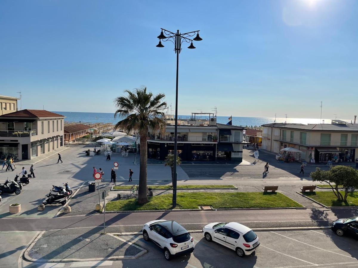 Villa Tina Hotel Viareggio Exteriér fotografie