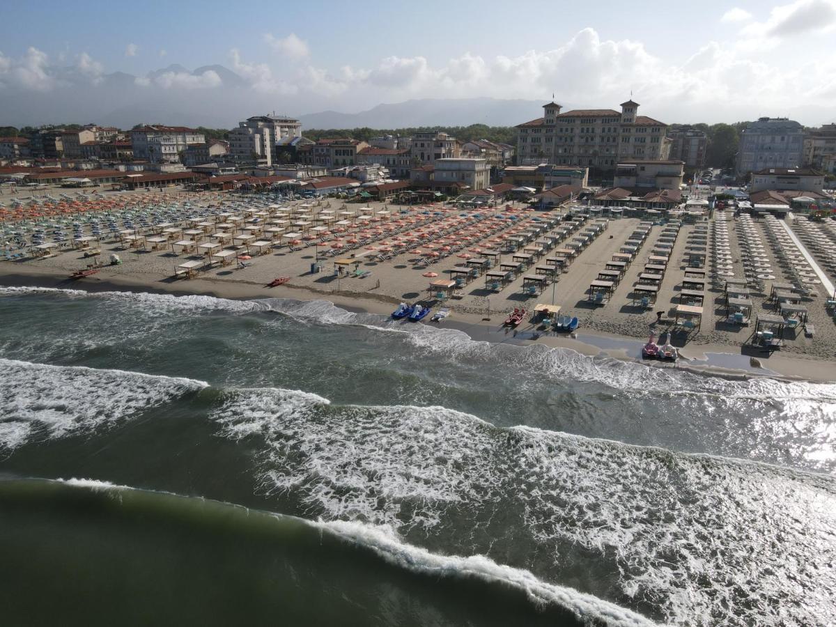 Villa Tina Hotel Viareggio Exteriér fotografie