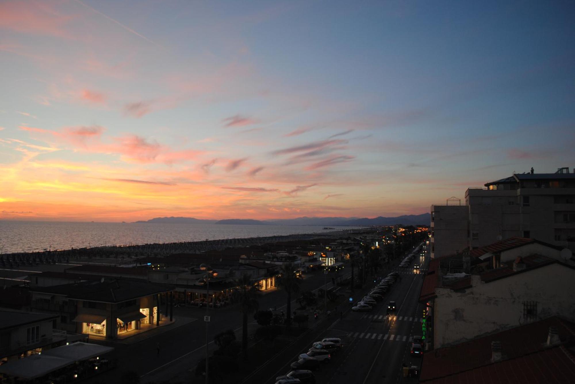 Villa Tina Hotel Viareggio Exteriér fotografie